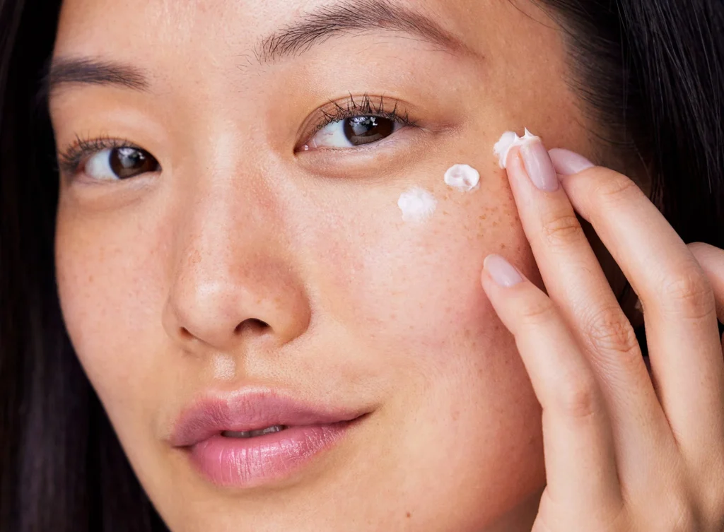https://sonyadakar.com/collections/best-eye-cream-for-dark-circles
